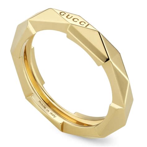 bague connectée gucci|Bague Gucci Link to Love cloutée.